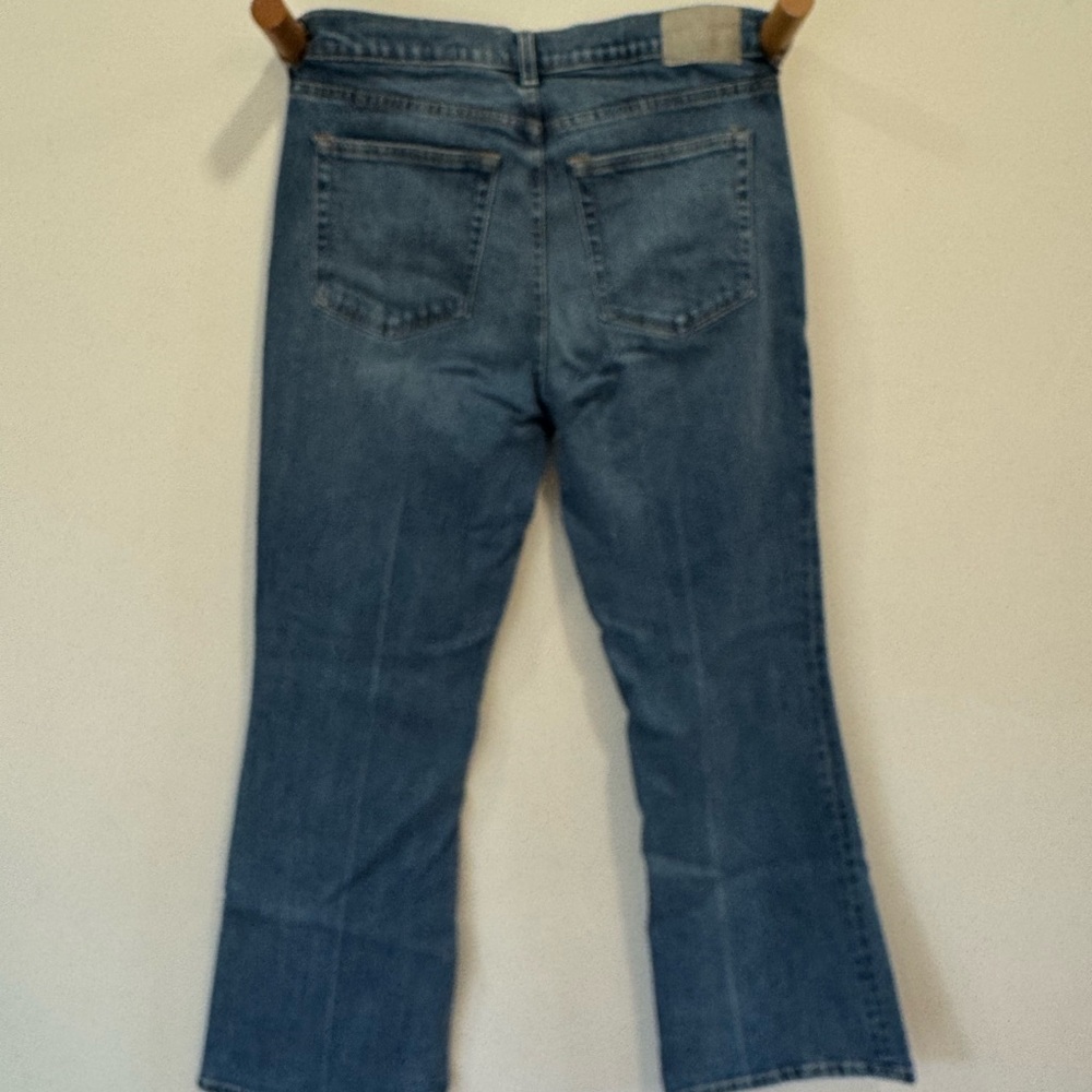 Classic Everlane flares - Picture 2 of 6